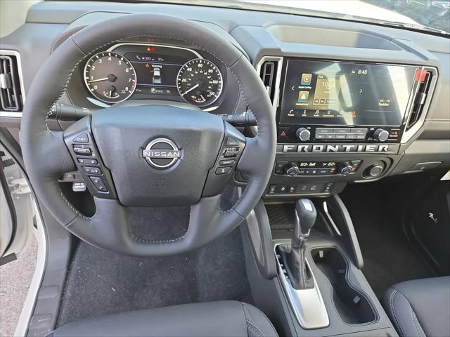 2025 Nissan Frontier Crew Cab SV 4x2