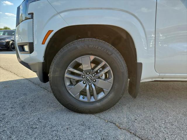 2025 Nissan Frontier Crew Cab SV 4x2