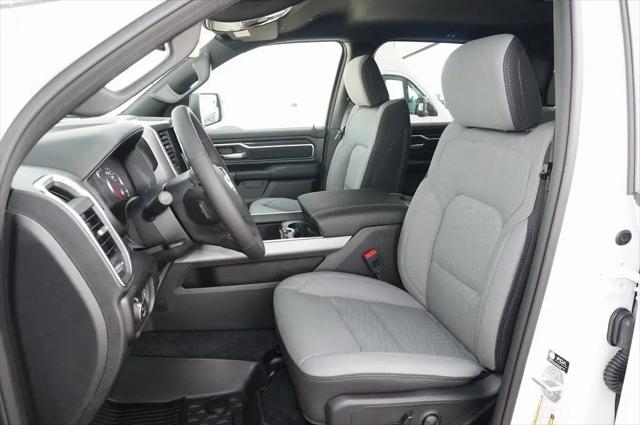 2026 Ram 1500 Lone Star Crew Cab 4x4 5'7" Box