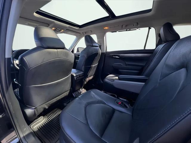 2020 Toyota Highlander Platinum