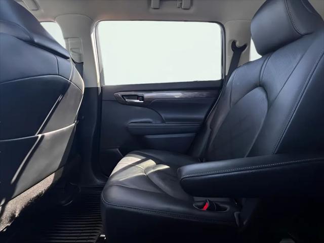 2020 Toyota Highlander Platinum