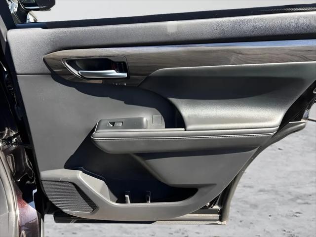 2020 Toyota Highlander Platinum