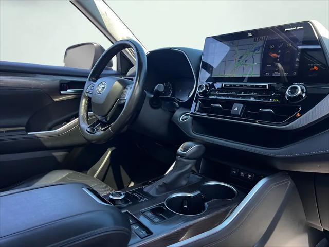2020 Toyota Highlander Platinum