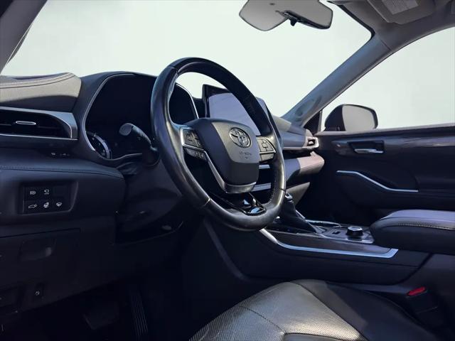 2020 Toyota Highlander Platinum