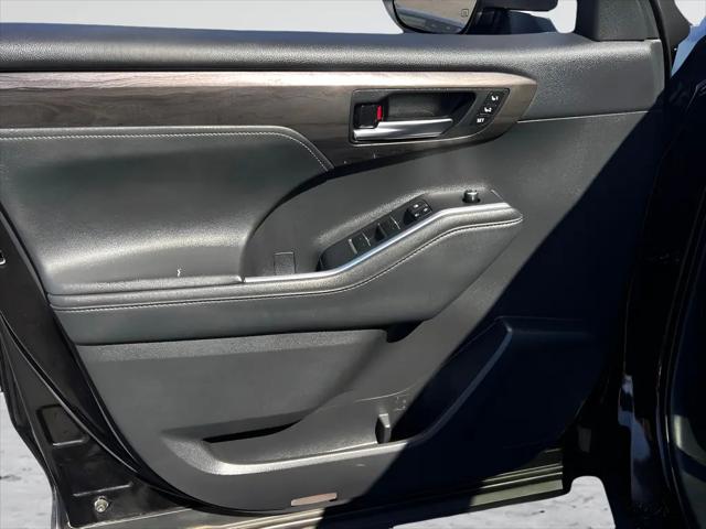 2020 Toyota Highlander Platinum