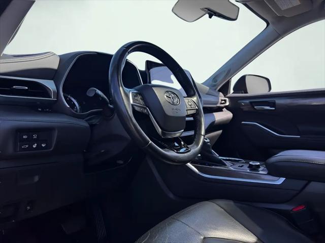 2020 Toyota Highlander Platinum
