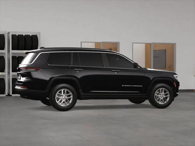 2025 Jeep Grand Cherokee L Laredo X 4x4