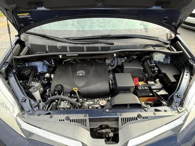 2019 Toyota Sienna XLE 8 Passenger