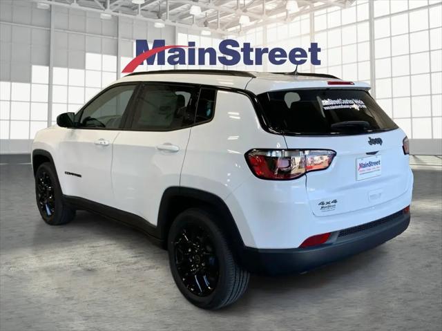 2026 Jeep Compass Latitude Altitude