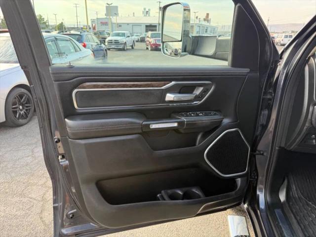 2019 Ram 1500 Laramie Crew Cab 4x4 6'4" Box