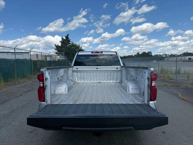 2022 Chevrolet Silverado 1500 2WD Regular Cab Long Bed WT