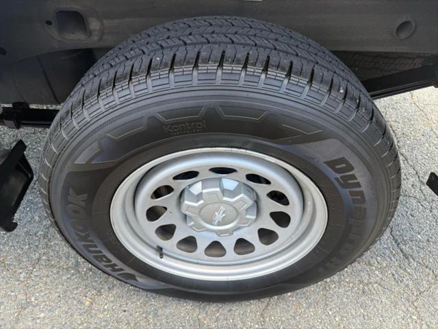 2022 Chevrolet Silverado 1500 2WD Regular Cab Long Bed WT