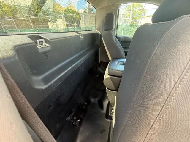 2022 Chevrolet Silverado 1500 2WD Regular Cab Long Bed WT