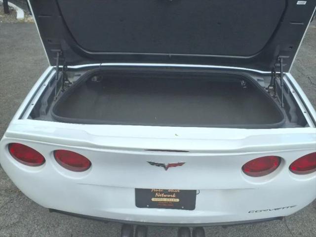 2005 Chevrolet Corvette Base