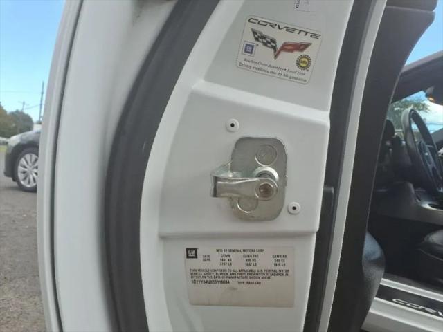 2005 Chevrolet Corvette Base