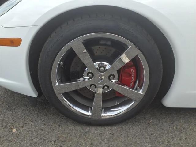2005 Chevrolet Corvette Base