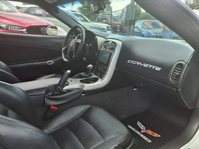 2005 Chevrolet Corvette Base