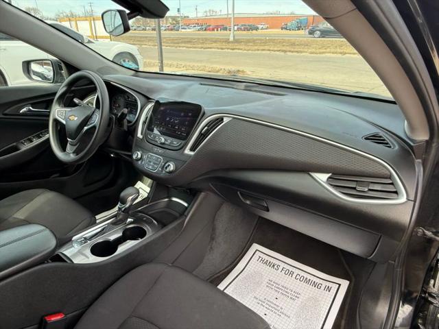 2022 Chevrolet Malibu FWD LT
