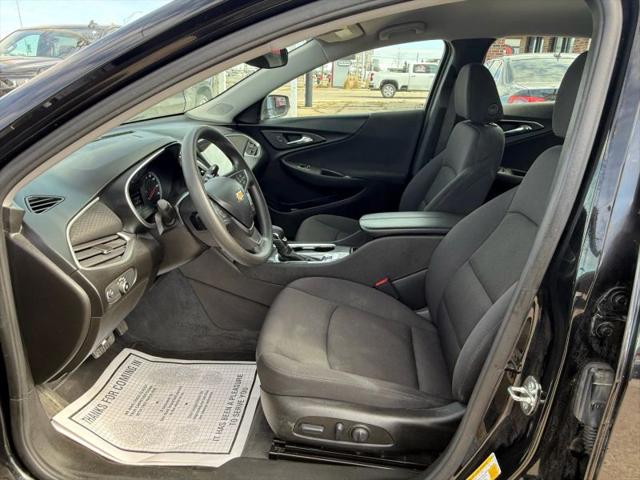2022 Chevrolet Malibu FWD LT