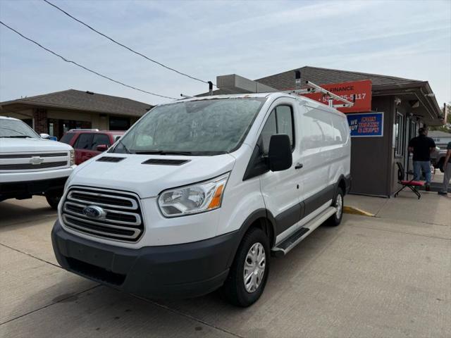 2016 Ford Transit w/60/40 Side Door w/RWB