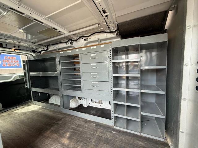 2016 Ford Transit w/60/40 Side Door w/RWB