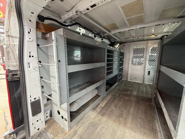 2016 Ford Transit w/60/40 Side Door w/RWB