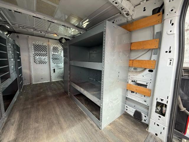 2016 Ford Transit w/60/40 Side Door w/RWB
