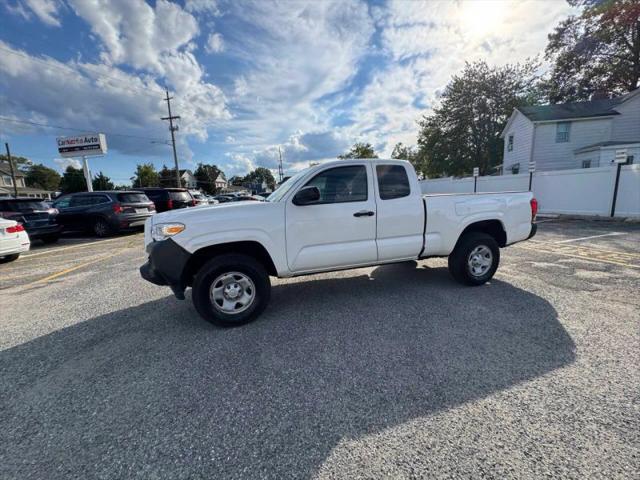 2019 Toyota Tacoma SR