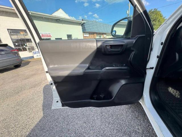 2019 Toyota Tacoma SR