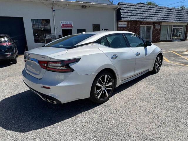 2021 Nissan Maxima SV Xtronic CVT