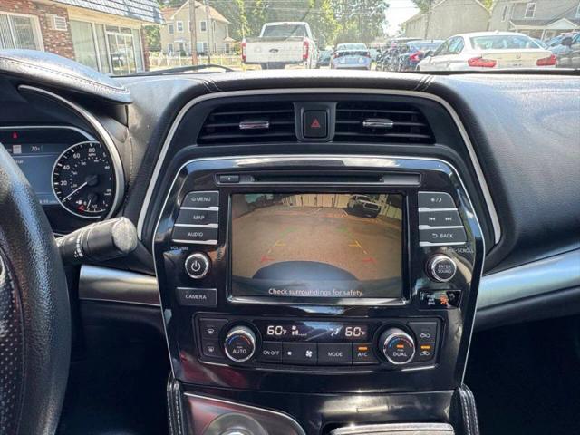 2021 Nissan Maxima SV Xtronic CVT