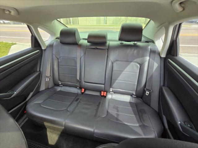 2018 Volkswagen Passat 2.0T SE