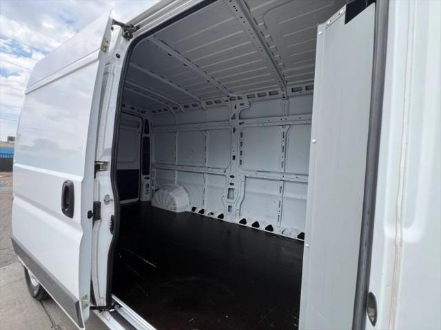 2017 Ram ProMaster 2500 Cargo Van High Roof 159" WB