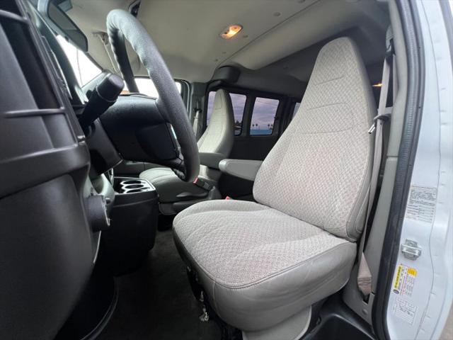 2019 Chevrolet Express LT
