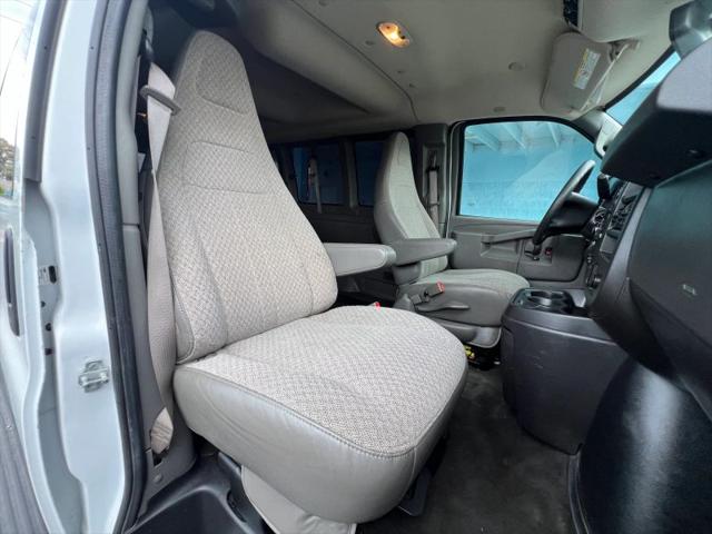 2019 Chevrolet Express LT