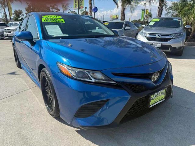 2019 Toyota Camry SE