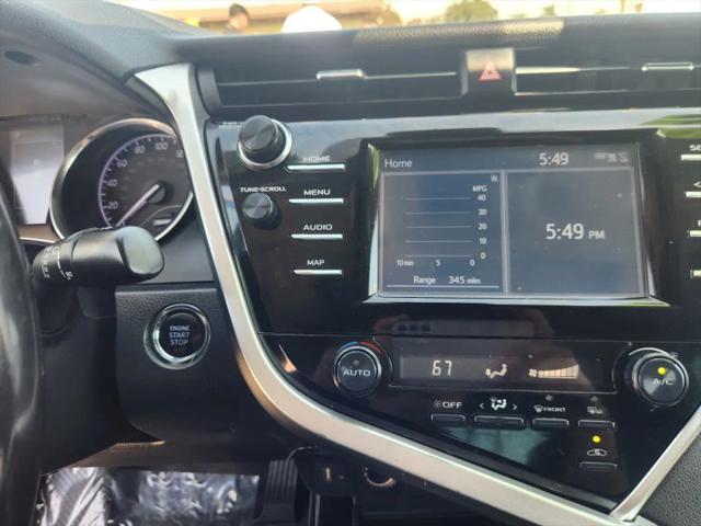 2019 Toyota Camry SE
