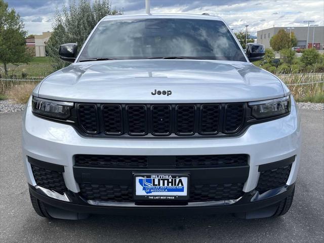 2025 Jeep Grand Cherokee L Altitude 4x4