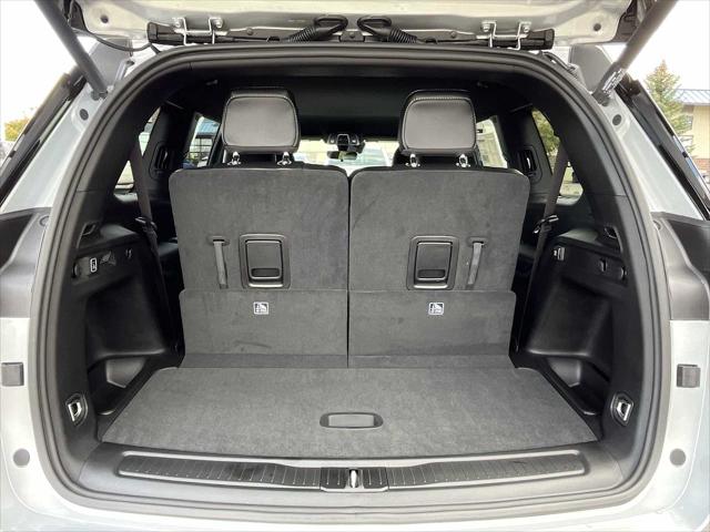 2025 Jeep Grand Cherokee L Altitude 4x4