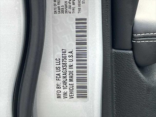 2025 Jeep Grand Cherokee L Altitude 4x4