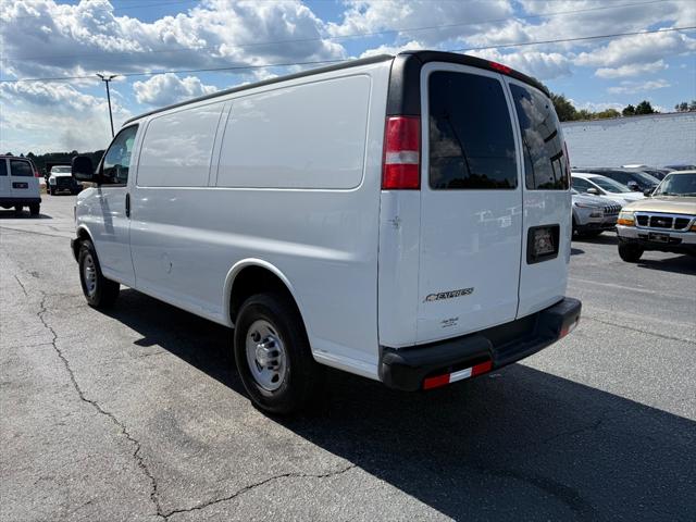 2017 Chevrolet Express Work Van