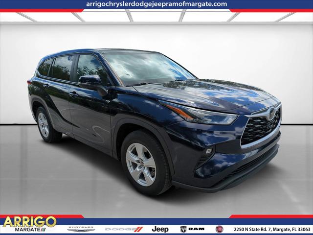 2023 Toyota Highlander LE
