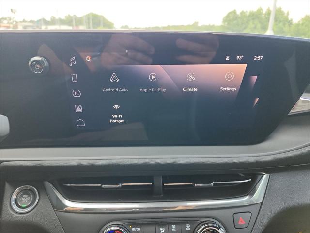 2026 Buick NV Preferred FWD