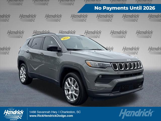 2023 Jeep Compass Latitude Lux FWD