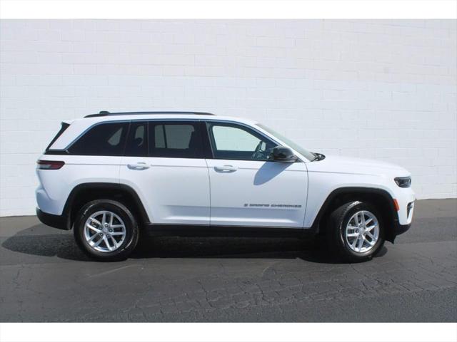 2024 Jeep Grand Cherokee Laredo X 4x4