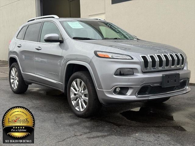 2017 Jeep Cherokee Overland 4x4 2017 Jeep Cherokee Overland 4x4