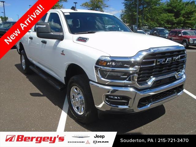 2025 RAM 2500 Tradesman Crew Cab 4x4 64 Box