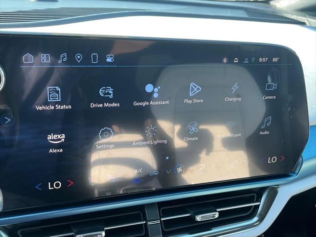 2025 Chevrolet Equinox LT 2
