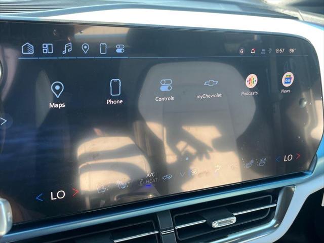 2025 Chevrolet Equinox LT 2