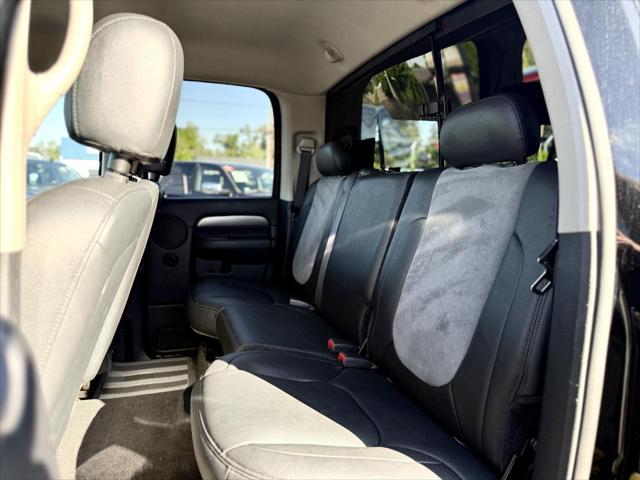 2004 Dodge Ram 2500 SLT/Laramie